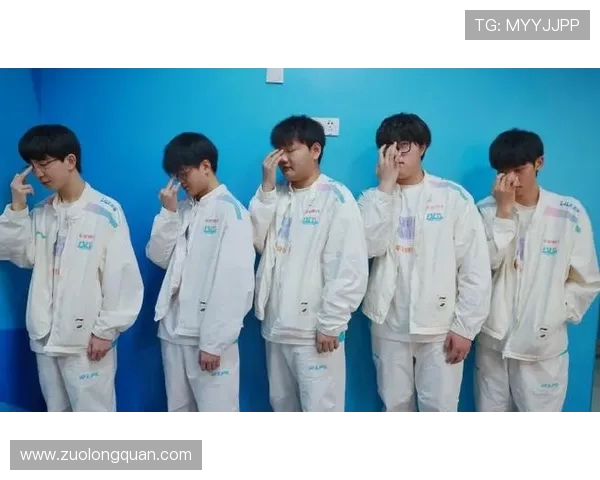 BLG强势迎战RNG巅峰对决再燃青春热血重现赛场争锋