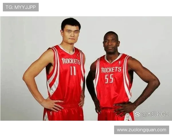 全面解析顶级篮球运动员成长之路与赛场表现及职业精神的传奇故事