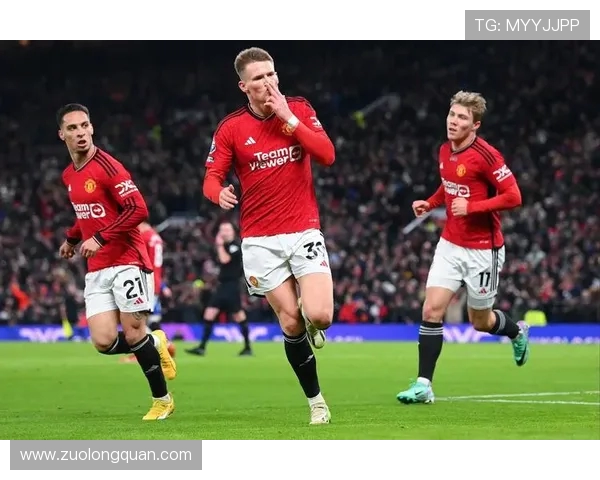 五大联赛顶级俱乐部竞争激烈，欧冠赛场再现豪门对决的全新局面