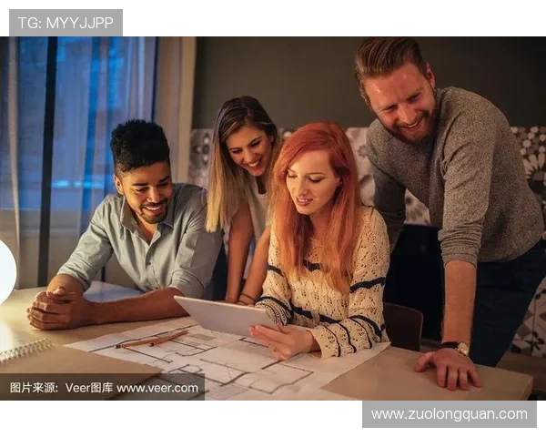 广州足球队团队协作的成功之道与战术分析探讨