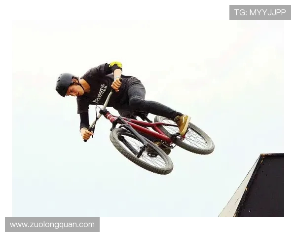 成都极限运动队在马拉松大满贯中的力量表现与挑战分析